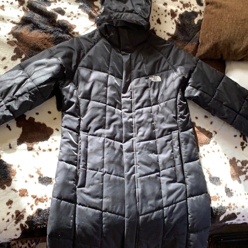 North face girls long puffer coat
